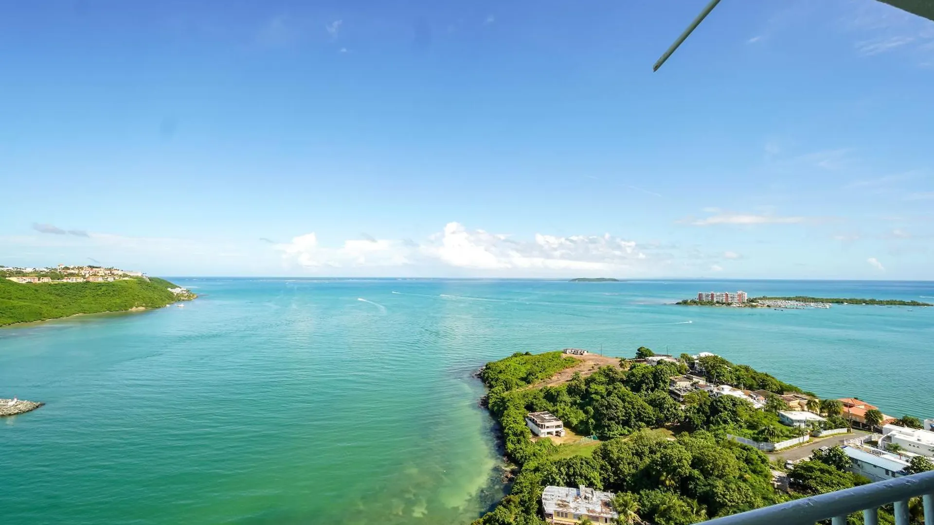 High Rise Beachfront Condo With Panoramic Views contacts